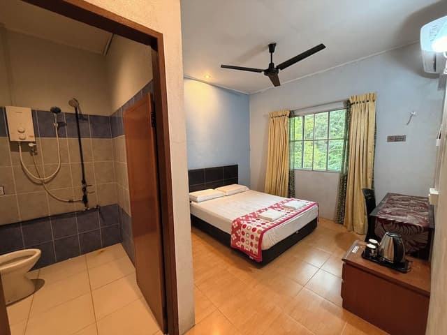 Standard Double Room, 1 Queen Bed