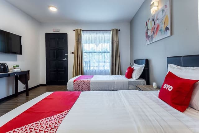 Deluxe Triple Room