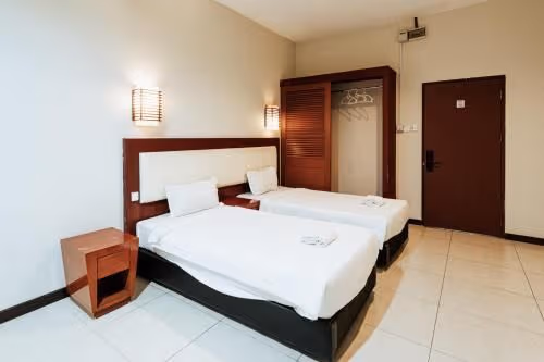Twin Single Room