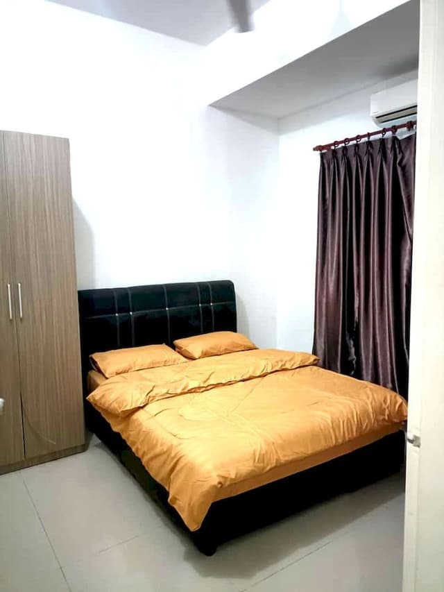 Deluxe Studio