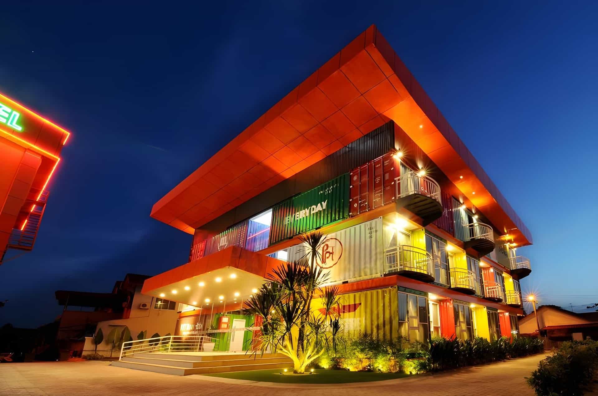 โรงแรมพีพีที มัวร์ โรงแรมพีพีที มัวร์