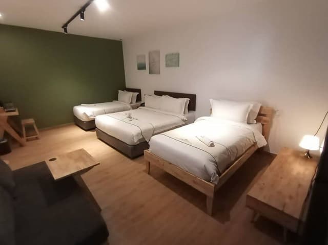 Deluxe Quadruple Room