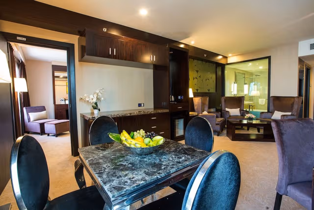 Royale Signature Suite