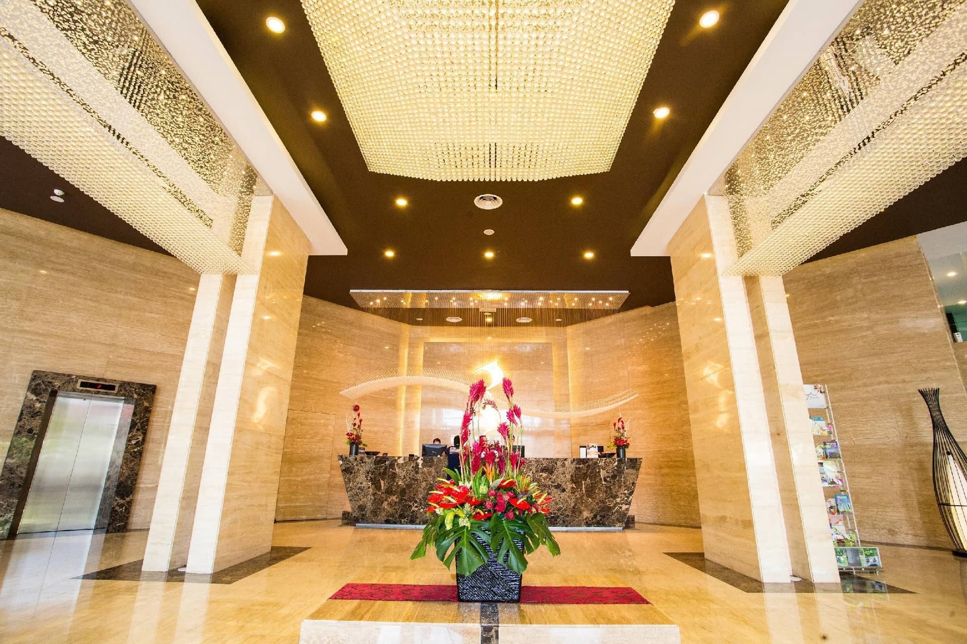 Hotel Royale Signature Hotel Royale Signature