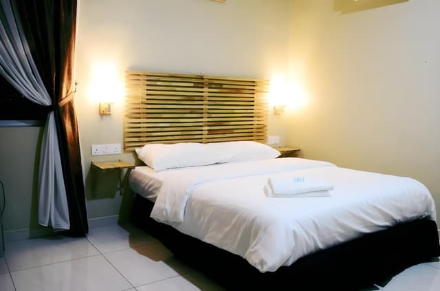 Super Queen Room