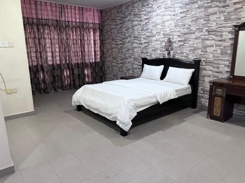OYO Homes 90982 Hifi Rooms3