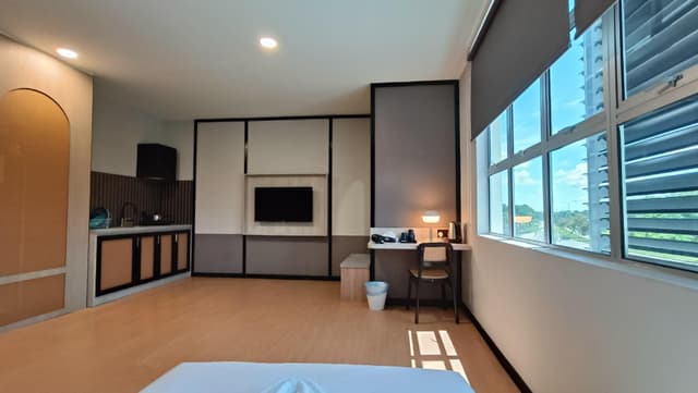 Executive Suite