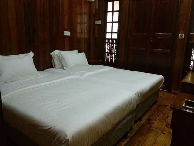 Executive Triple Room, Jetted Tub