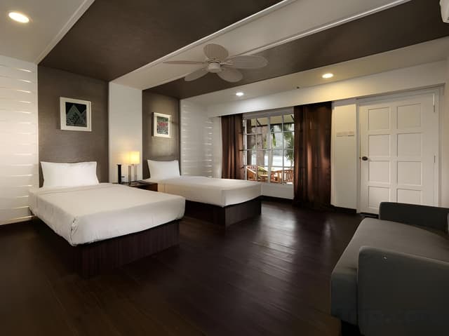 Premier Beach Front Double