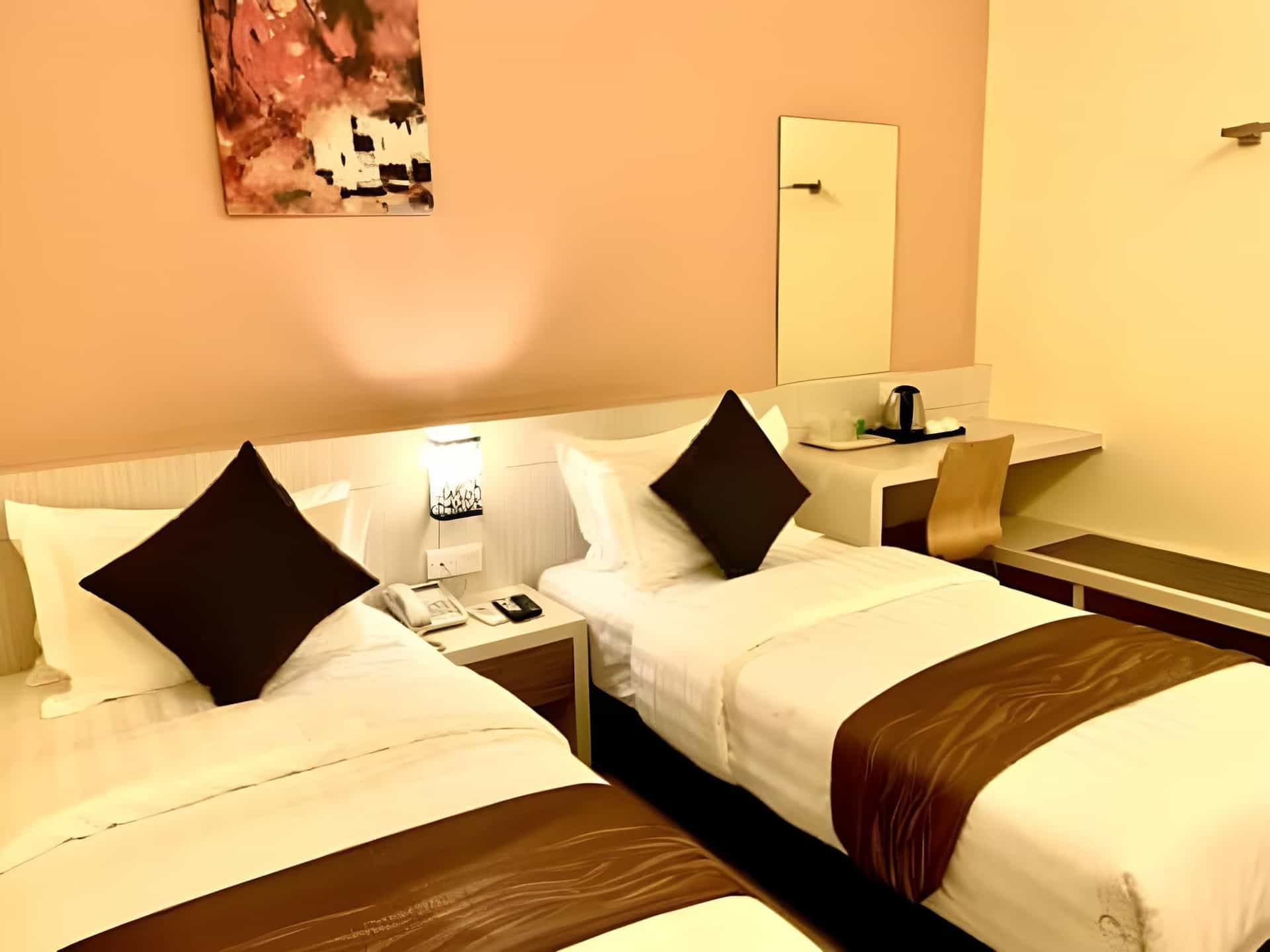 โรงแรมกลวง ริเวอร์วิว โรงแรมกลวง ริเวอร์วิว