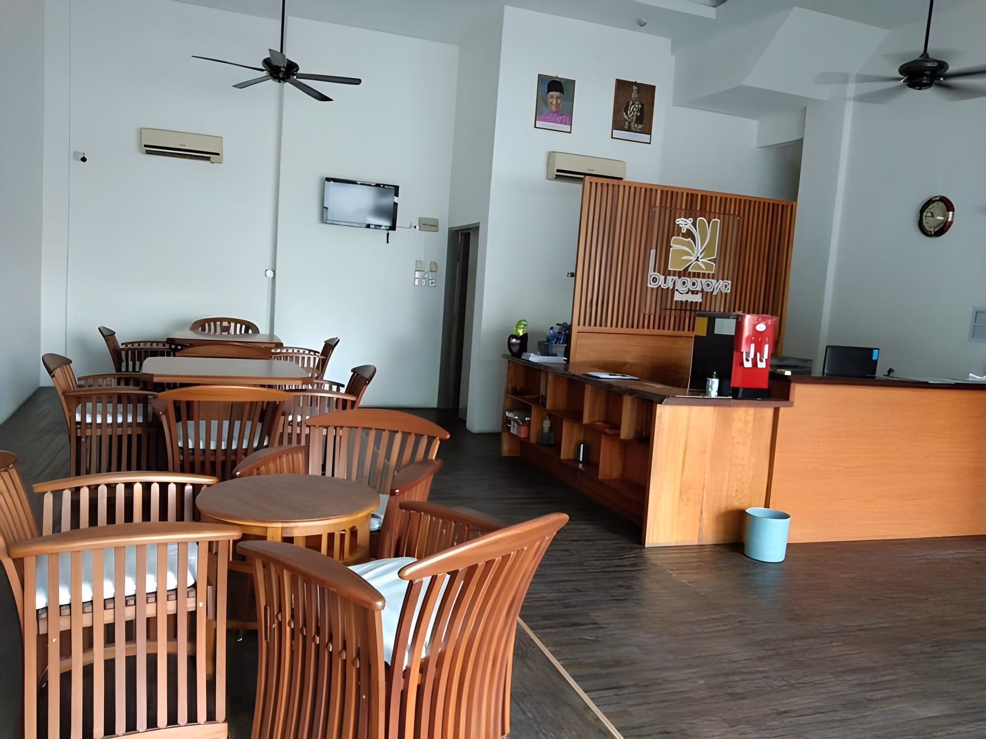 Room V @ Jalan Sultanah Near Bus Stop Batu Pahat2
