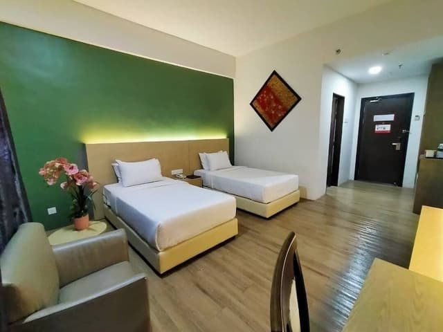 Deluxe Twin Room