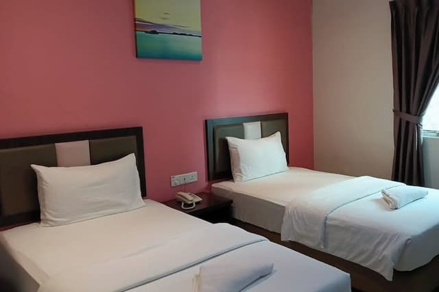 Standard Twin Room