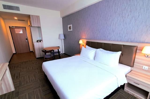 Executive Room