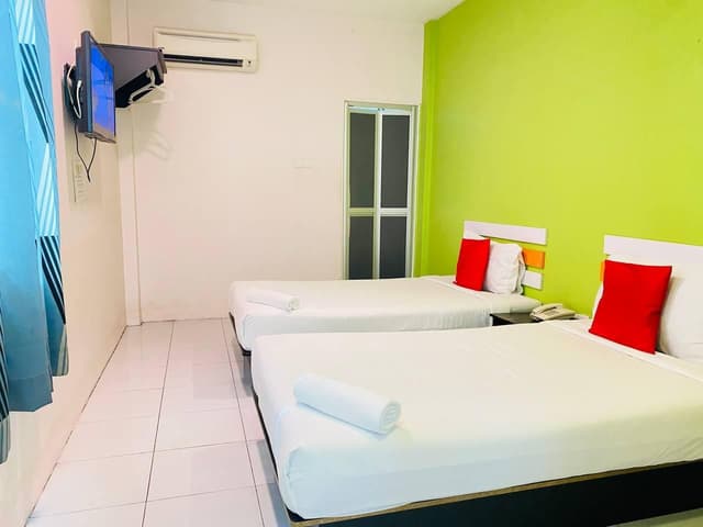 Standard Twin Room