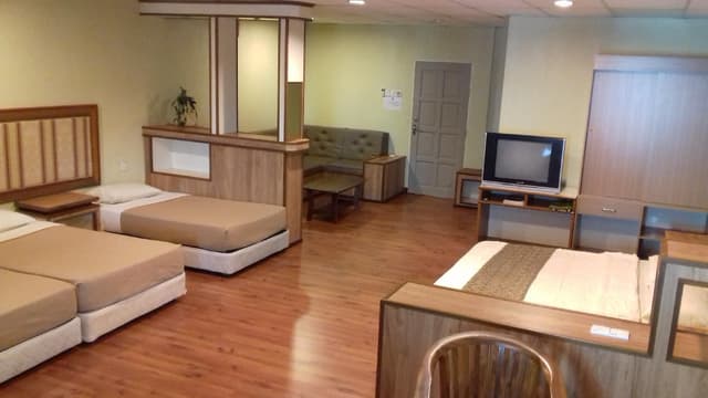 Apartment (5 Adults)