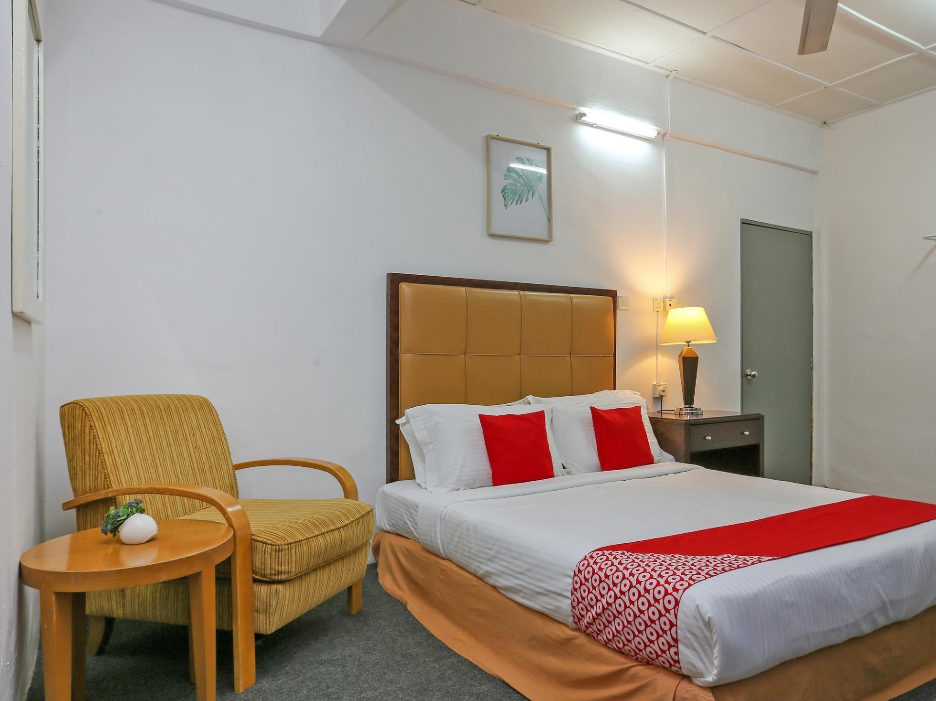 OYO 89922 The Sarina Hotel & Cafe2
