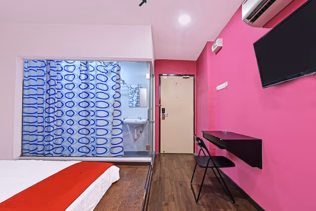 Standard Room, 1 King Bed