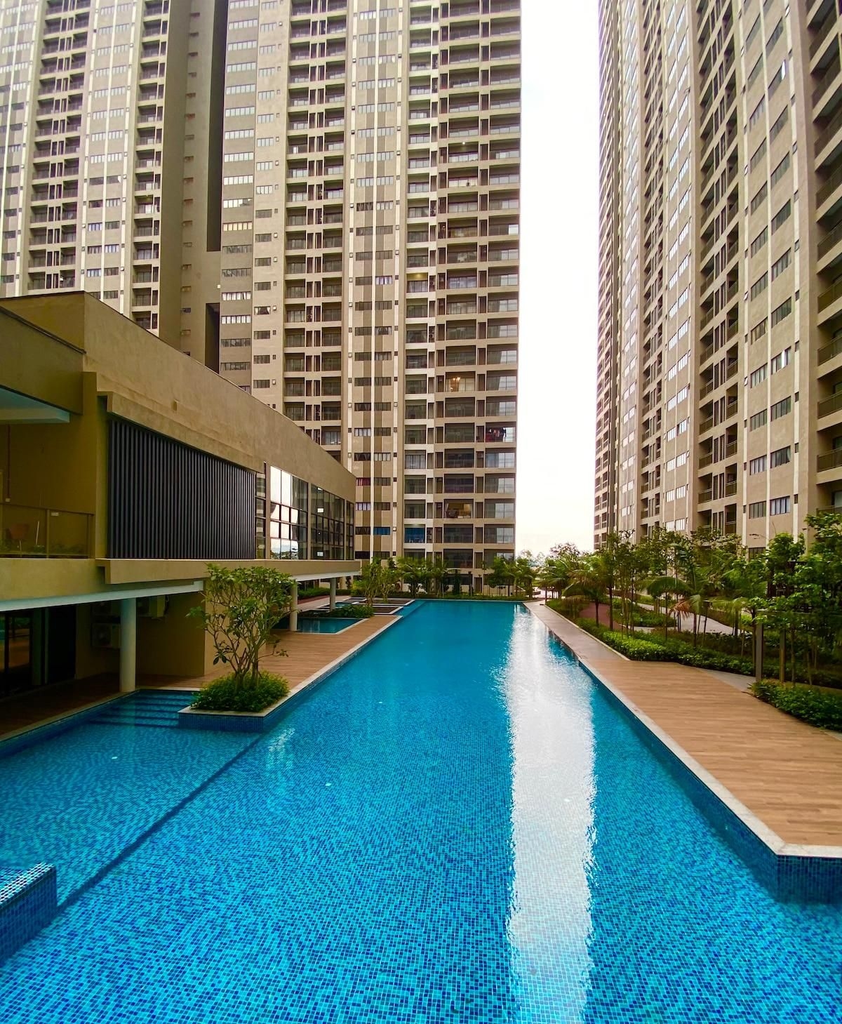 ยูธ ซิตี้ สตูดิโอ รูฟท็อปพูล โดย ดีเคย์ (Youth City Studio Rooftop Pool By Dkay)0