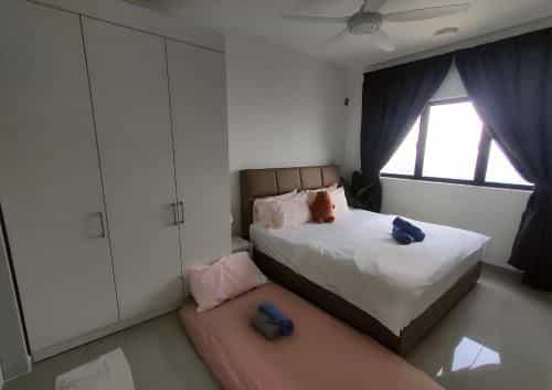 อพาร์ตเมนต์ 3 ห้องนอน 2 ห้องน้ำส่วนตัว ขนาด 100 ตร.ม. – กัมปงปูลาส อพาร์ตเมนต์ 3 ห้องนอน 2 ห้องน้ำส่วนตัว ขนาด 100 ตร.ม. – กัมปงปูลาส
