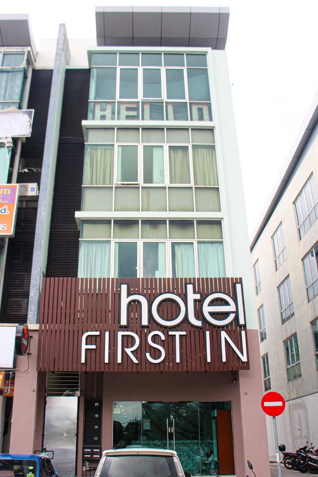 First In Hotel First In Hotel