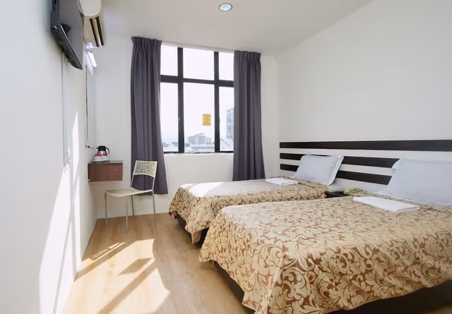 Standard Twin - 02 Single Beds