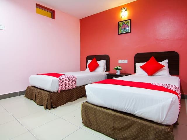 Standard Twin Room