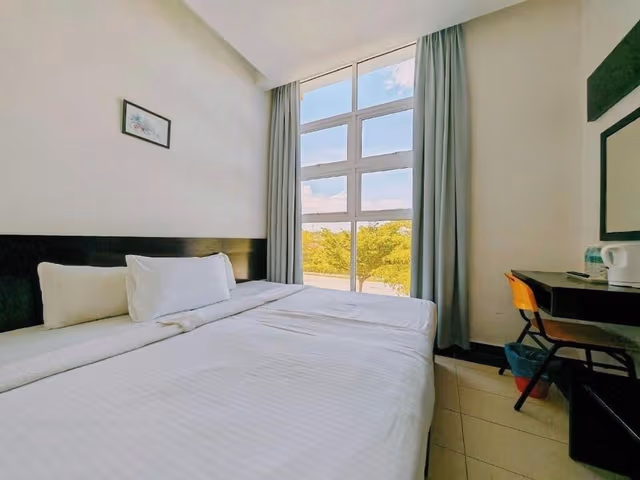 Superior Room, City View