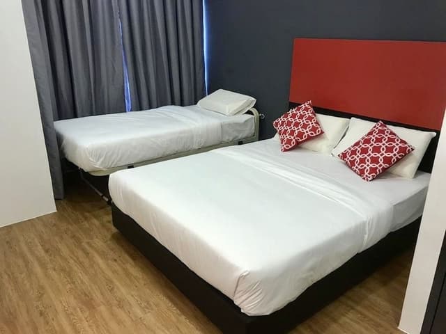 Family Room, Multiple Beds