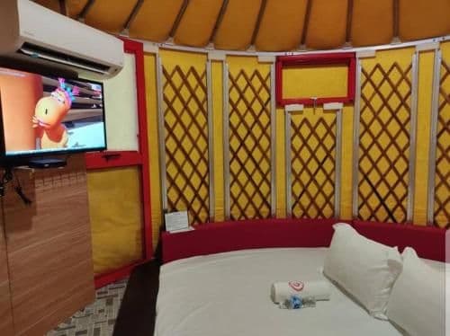 Mongolian Yurt for 3 People with Private Toilet