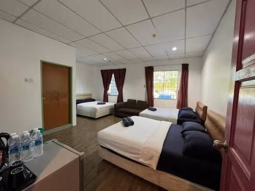Deluxe Family Room