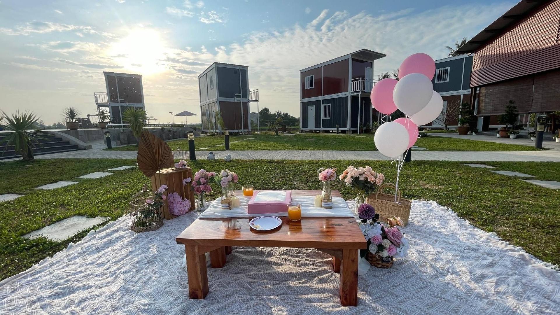 Country Road Homestay0