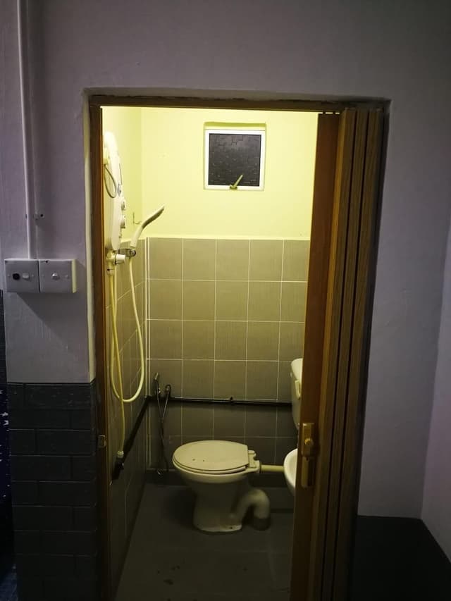 Double Room Private Bathroom