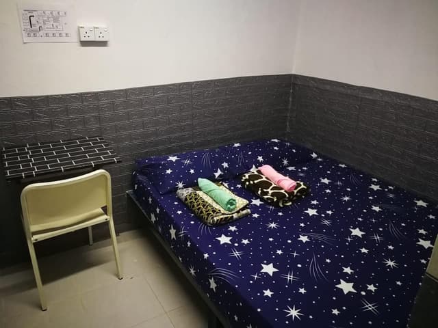 Double Room Private Bathroom