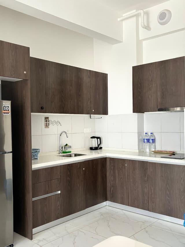 One-Bedroom Suite City View