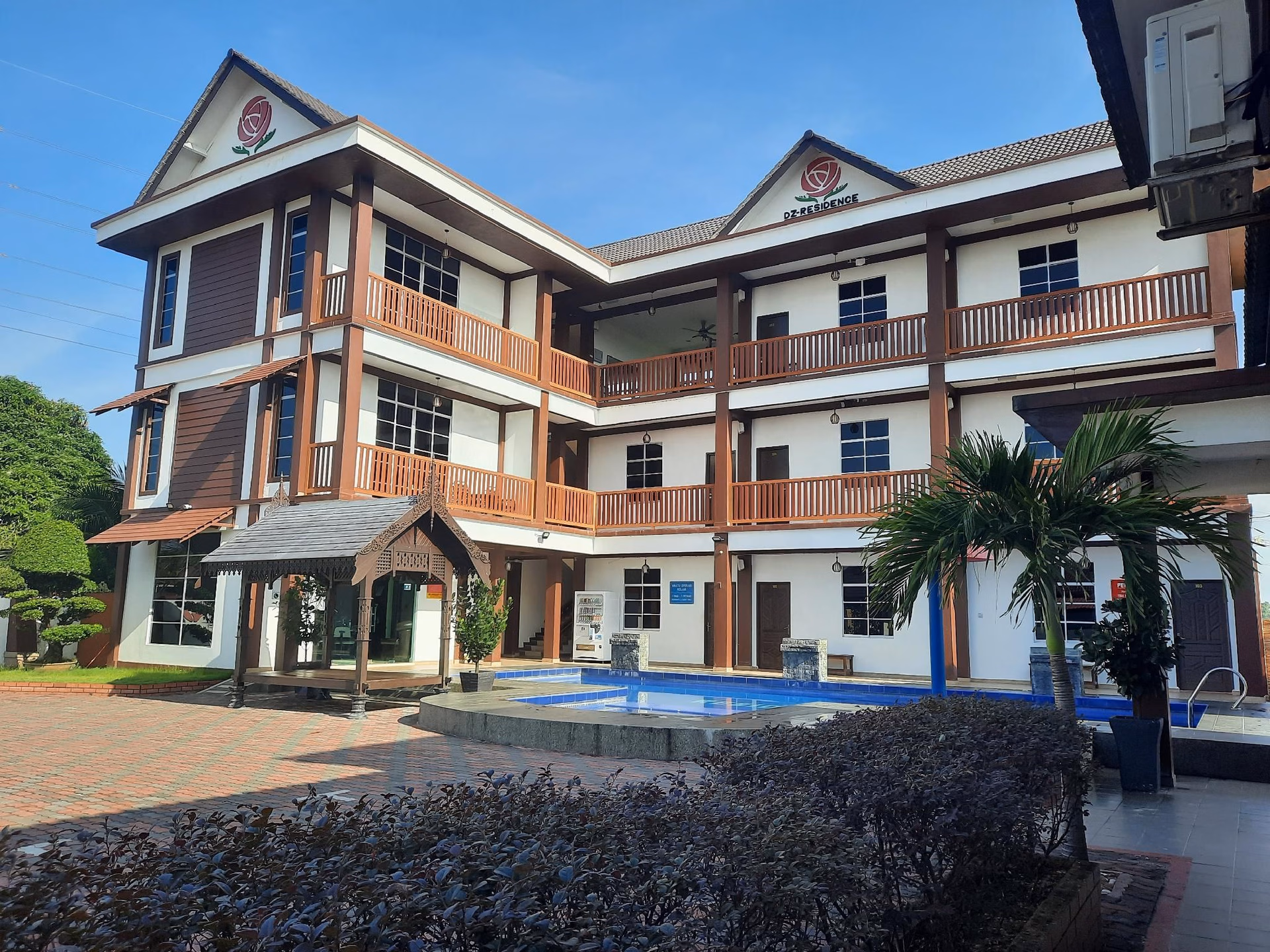 ดีแซด เรสซิเดนซ์ ตันจง (Dz Residence Tunjong)0
