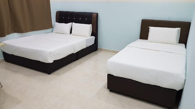 Deluxe Triple Room