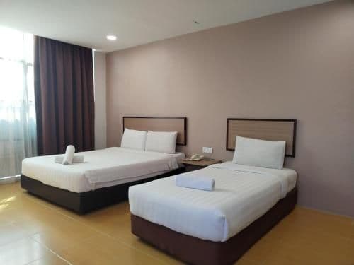 Deluxe Family Room