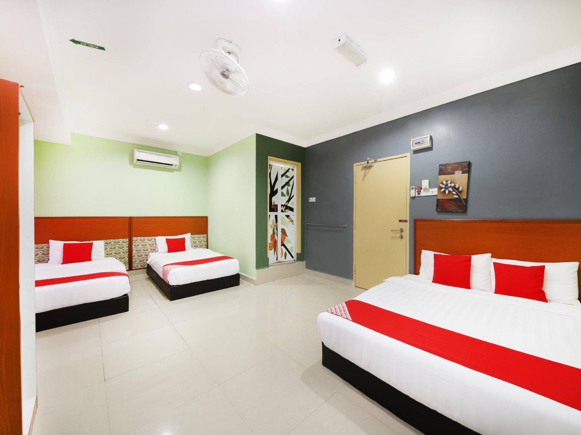 โอโย 720 คอริดอร์ โฮเต็ล 2 (OYO 720 Corridor Hotel 2)1