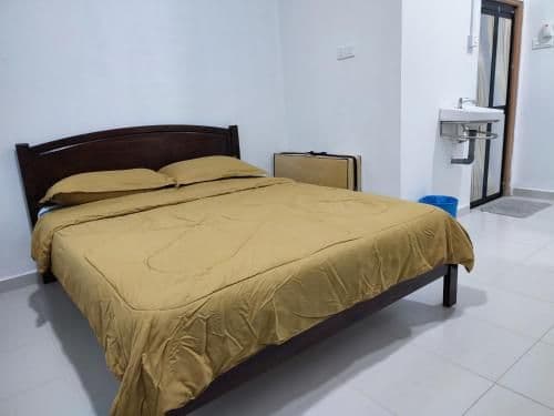 Couple Room