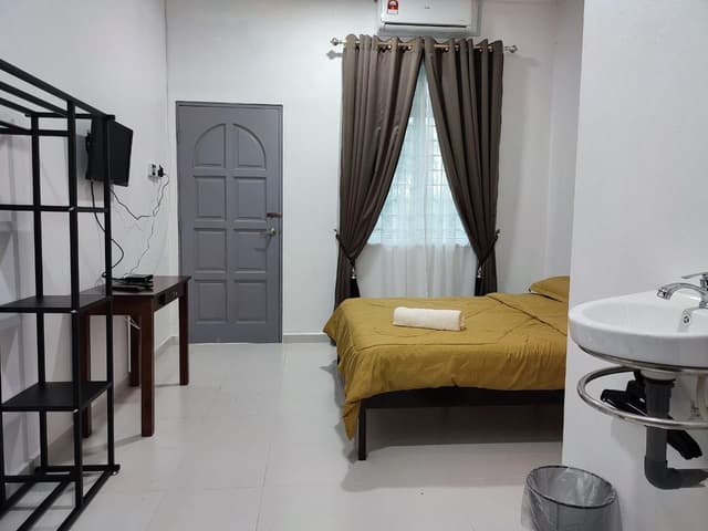 Couple Room