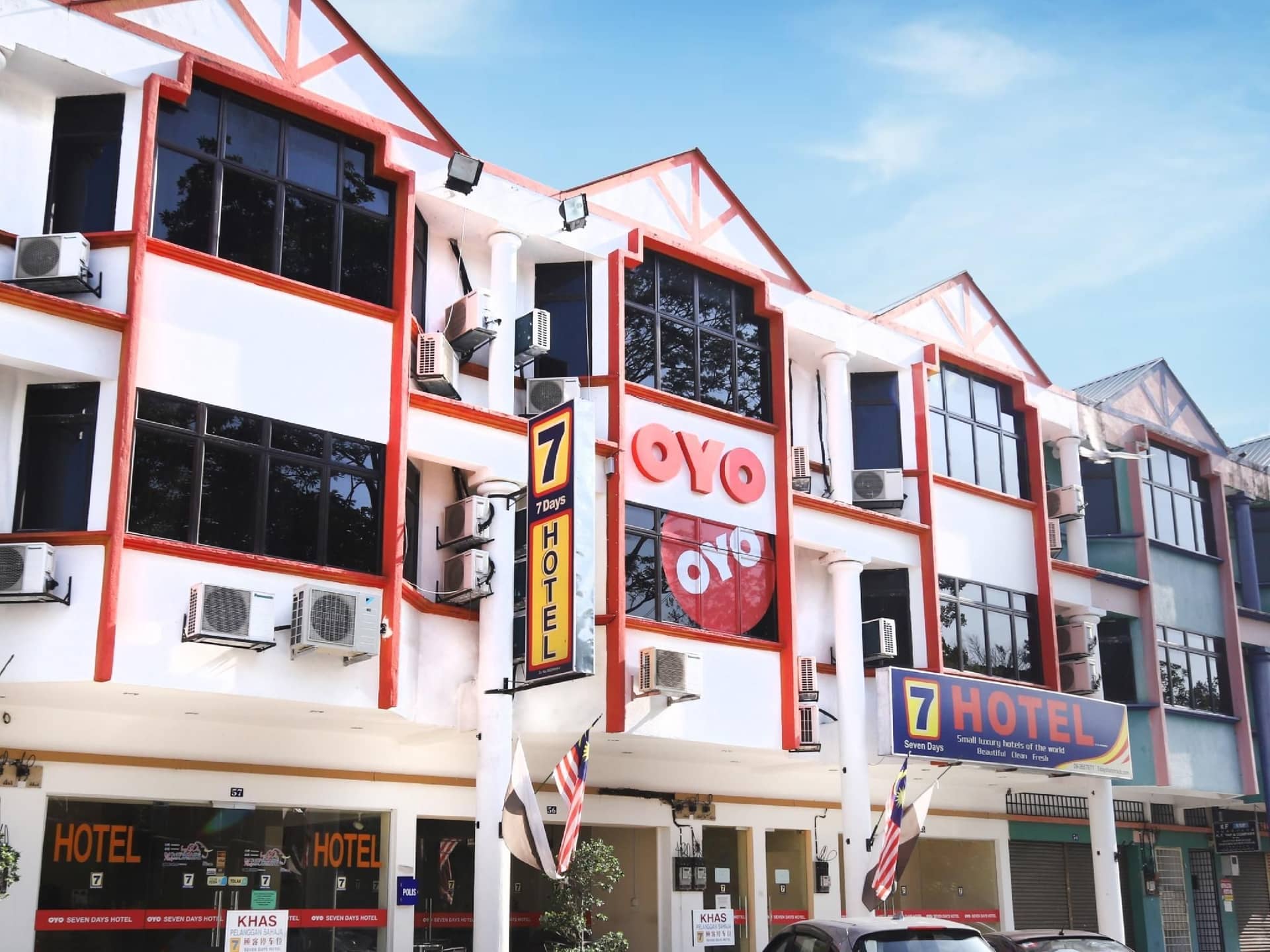 Super OYO 635 Seven Days Hotel Super OYO 635 Seven Days Hotel