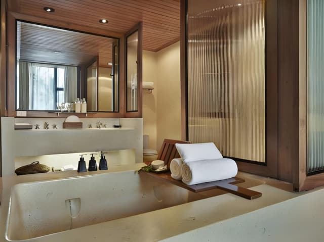 Club Lagoon View Junior Suite