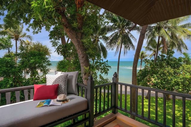 Deluxe Sea View Balcony