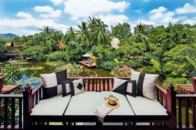 Club Lagoon View Junior Suite