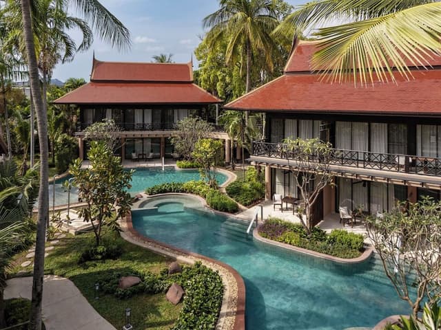 Deluxe Pool Access Room