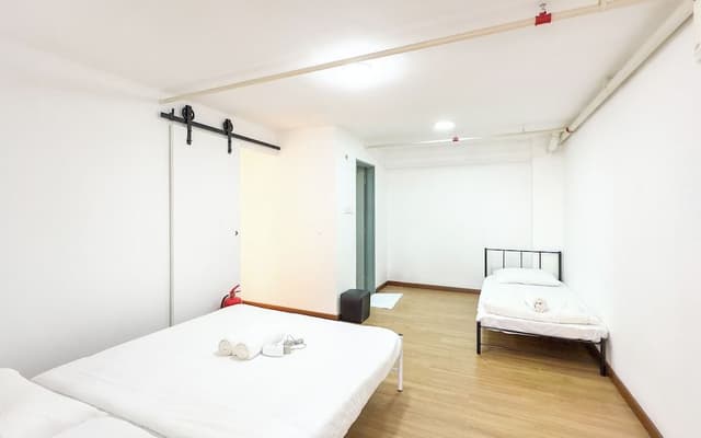 Basic Loft, City View
