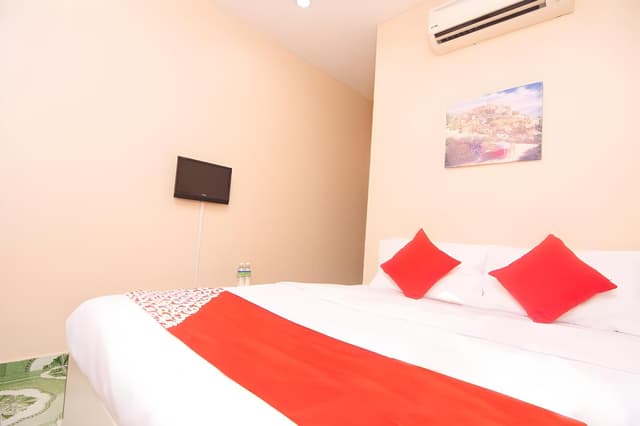 Superior Triple Room