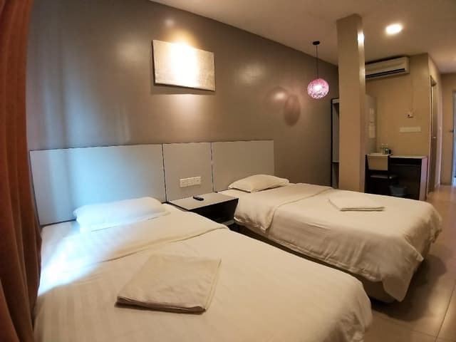 Twin Sharing Room