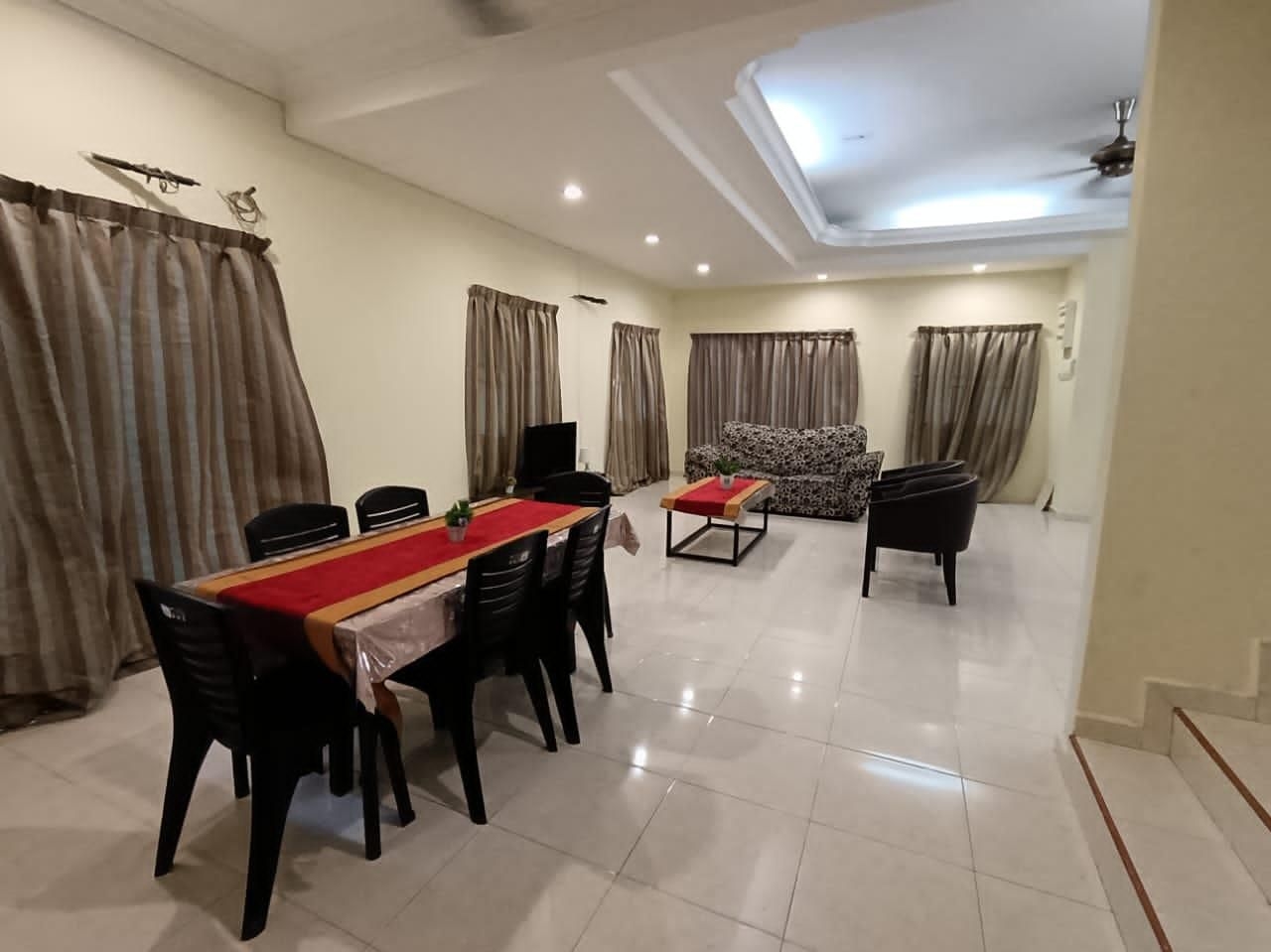 เมอแรนติ โฮมสเตย์ (Meranti Homestay)1